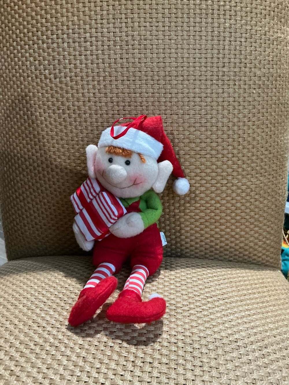 Plush Christmas Elf Shelf Sitter Holiday Decoration Holding Present 12.5"